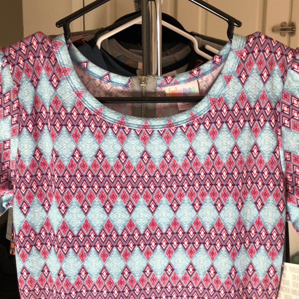 BNWT Lularoe Amelia SZ M Small  Dress has POCKETS!